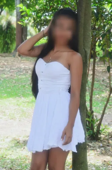 Claudia, 28 años