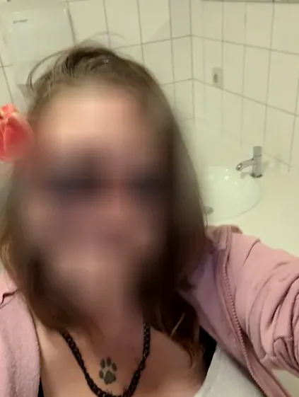 Laura, 33 años